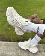 Load image into Gallery viewer, YoungBrit Piccadilly Sneakers Beige