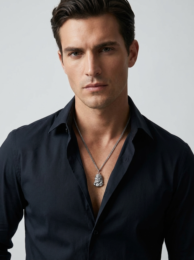 YOUNGBRIT® CANTERBURY CHRISTUS NECKLACE- SILVER