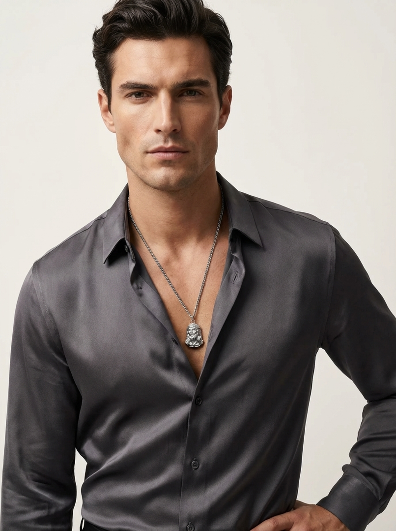 YOUNGBRIT® CANTERBURY CHRISTUS NECKLACE- SILVER