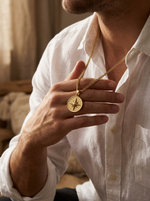 Load image into Gallery viewer, YOUNGBRIT® GREENWICH COMPASS NECKLACE- 18K GOLD