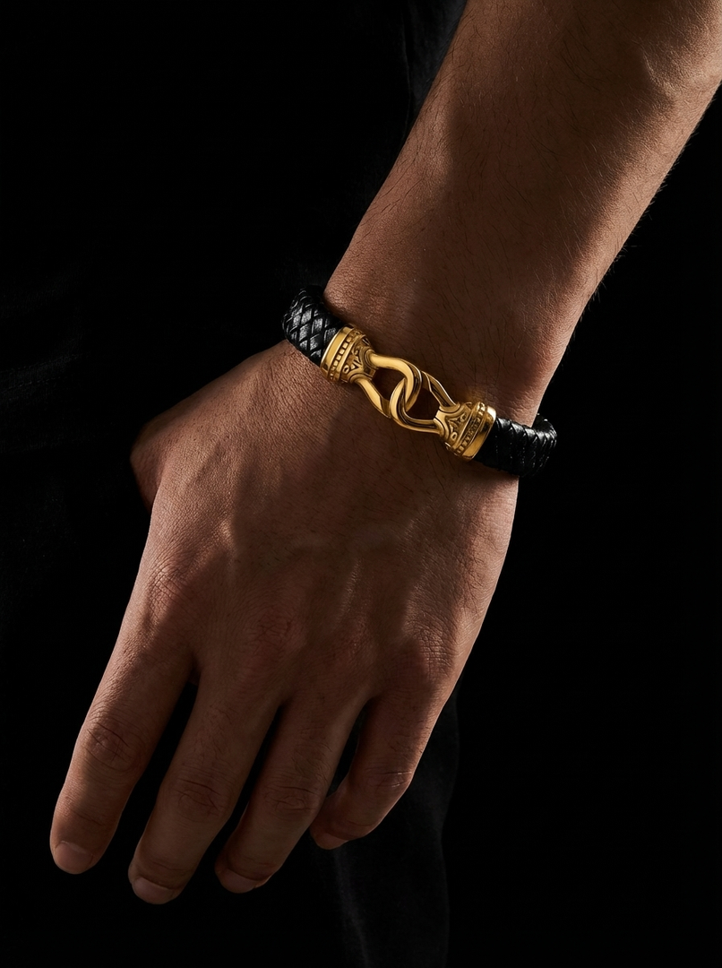 YOUNGBRIT® ST PAUL’S ANCHOR BRACELET- 18K GOLD