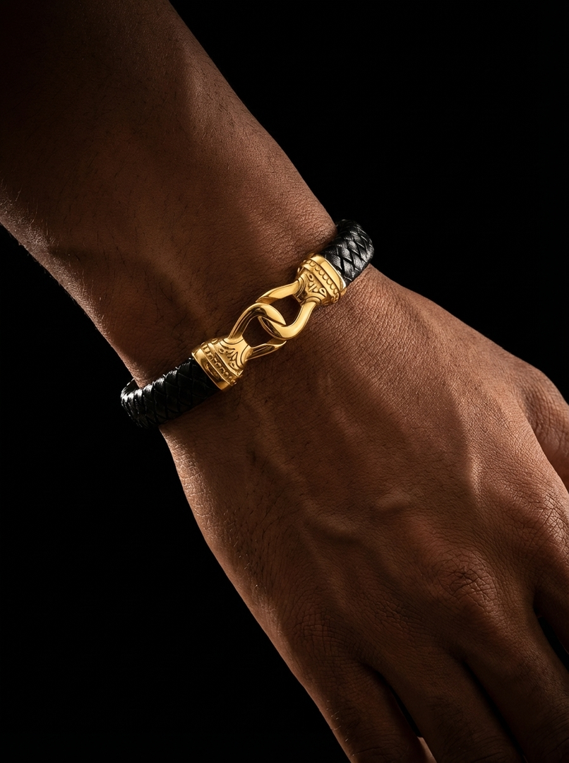 YOUNGBRIT® ST PAUL’S ANCHOR BRACELET- 18K GOLD
